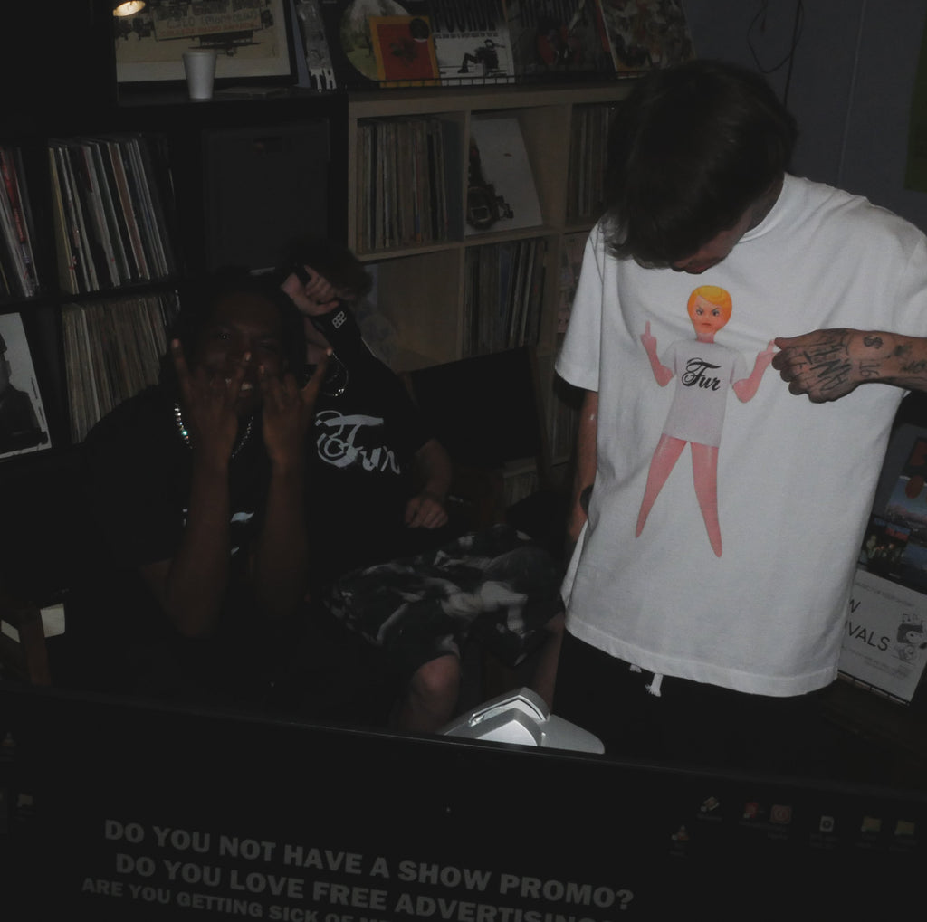 THE LIZZY TEE